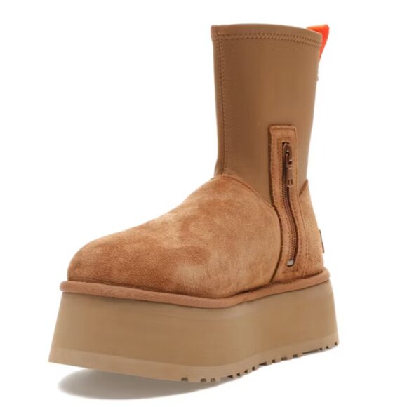 UGG Classic Dipper Boot - Picture 3 of 7